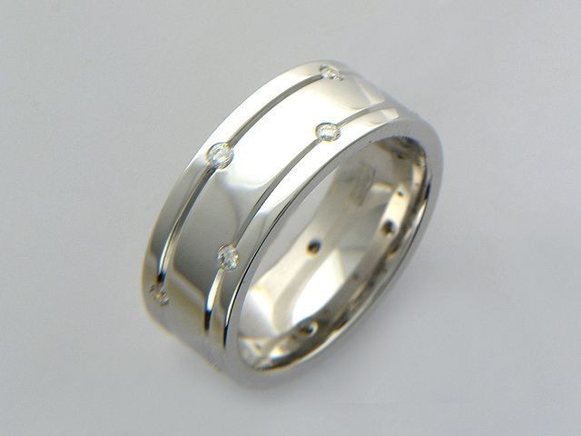 Обручальное Кольцо с Бриллиантом J-1О62009-A