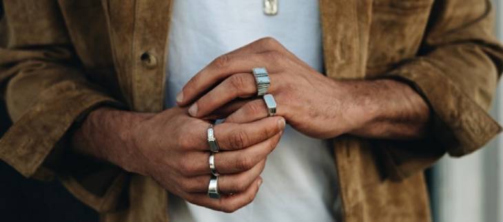 Как выбрать кольцо мужчине правильно: правила подбора мужского украшения.