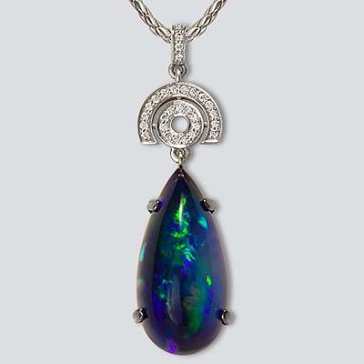 Подвеска с опалами aСеверное сияниеa