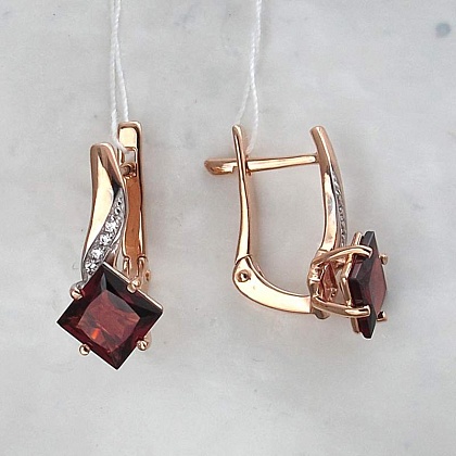 Серьги с Гранатами С16С3131299Г