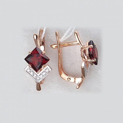 Серьги с Гранатами С16С3133055Г