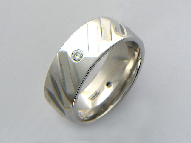 Обручальное Кольцо с Бриллиантом J-1О62010-I